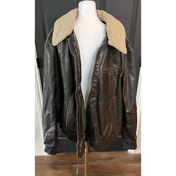 Levi's Men's Faux Leather Aviator Bomber Jacket with Sherpa Collar - Picture 2 of 5